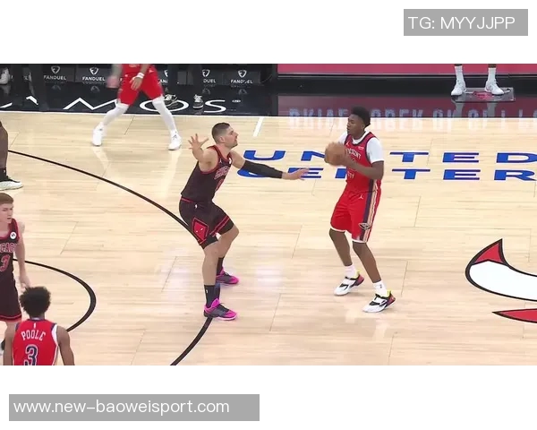 巴特勒潇洒背扣展现飞天绝技追梦直塞助攻如仙人指路