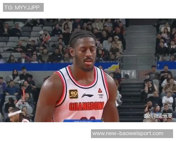 小迈克尔波特状态低迷半场仅得2分6篮板三分球全失准